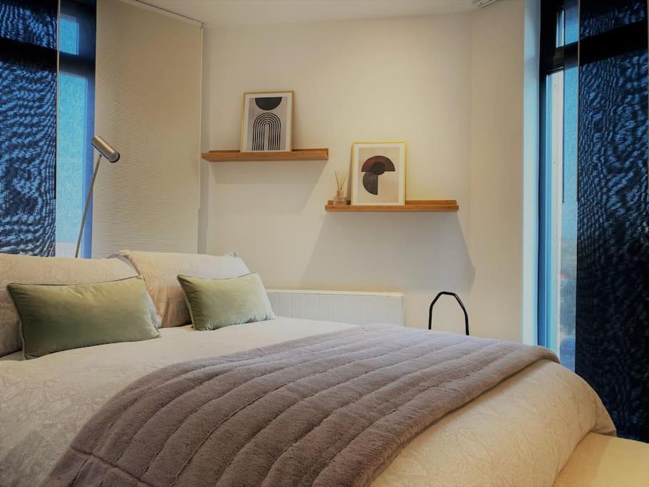 The Pad By The Beach Penthouse Apartment With Sunset And City Views Bournemouth Buitenkant foto